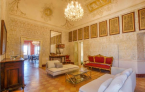 Amazing home in Potenza Picena with Jacuzzi and 4 Bedrooms Potenza Picena